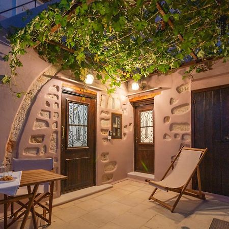 Marthas Delight Rooms Chrissi Akti Chania Exterior foto
