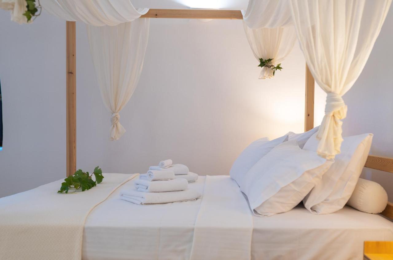 Marthas Delight Rooms Chrissi Akti Chania Exterior foto