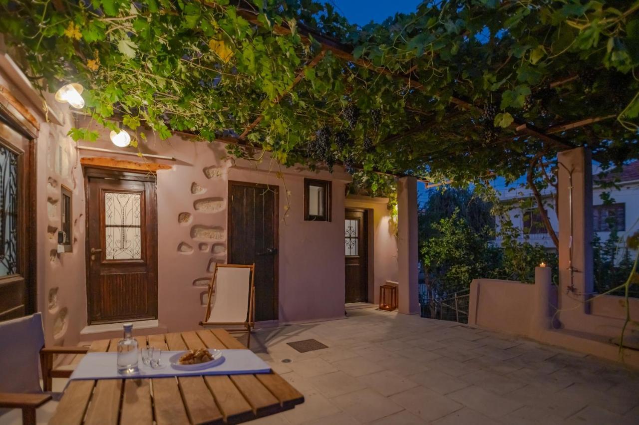 Marthas Delight Rooms Chrissi Akti Chania Exterior foto